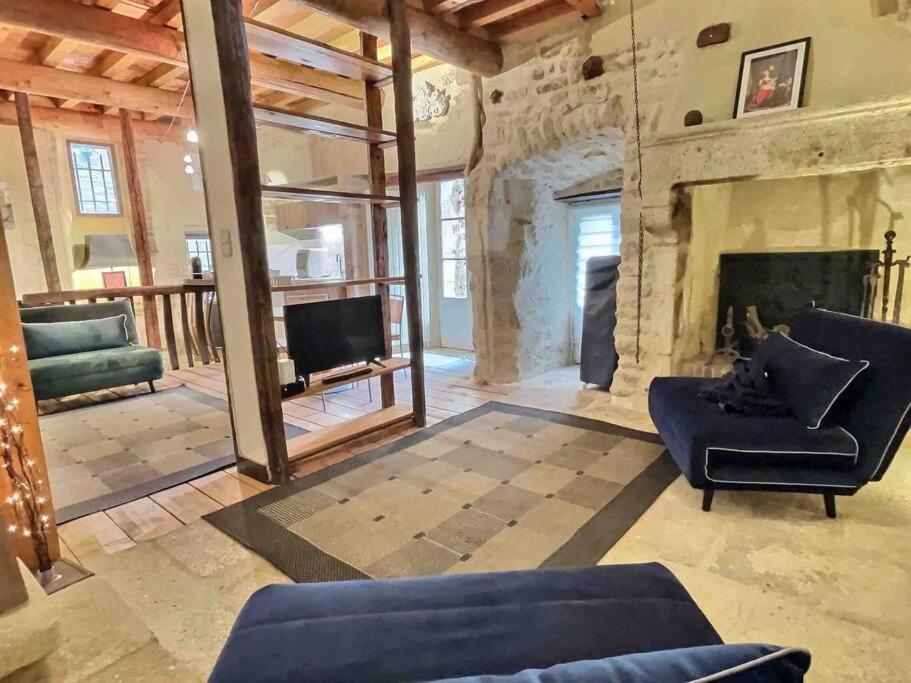 Chez Lydia - Loft Cosy, Depart Canoe A Pied, Proche Pont-Du-Gard Et Uzes Remoulins Buitenkant foto